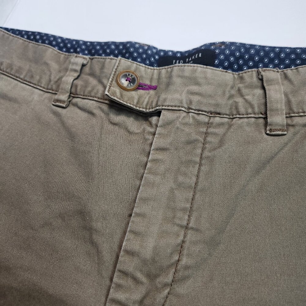 Ted Baker London Shorts Size 36 Khaki Chino Paisley Lined Smart Casual Summer